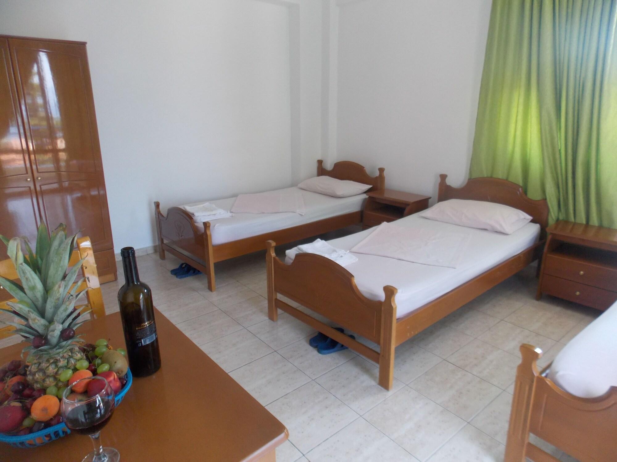 Blue Residence Saranda Extérieur photo