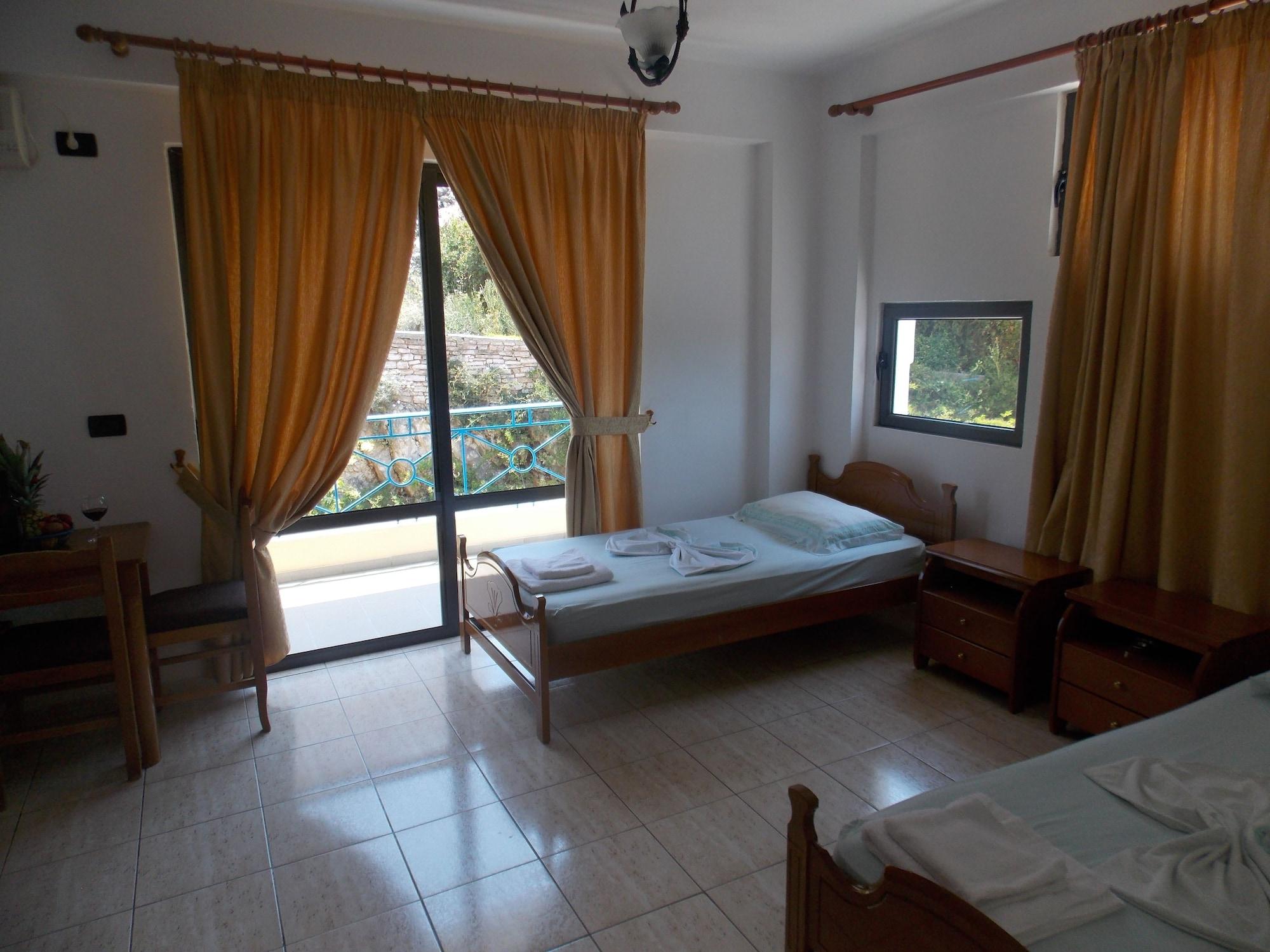 Blue Residence Saranda Extérieur photo