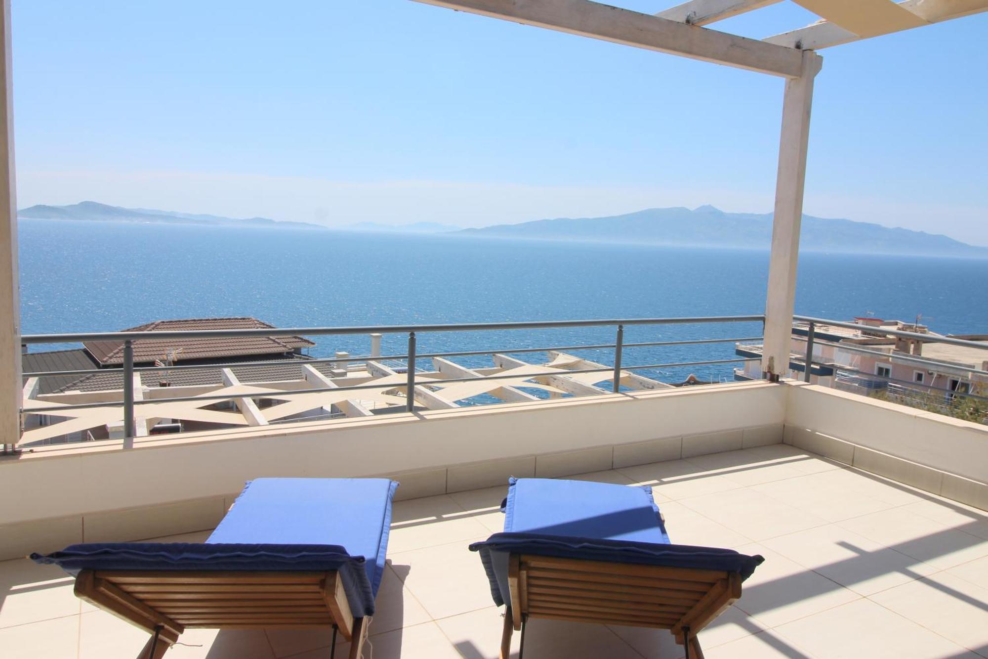 Blue Residence Saranda Extérieur photo