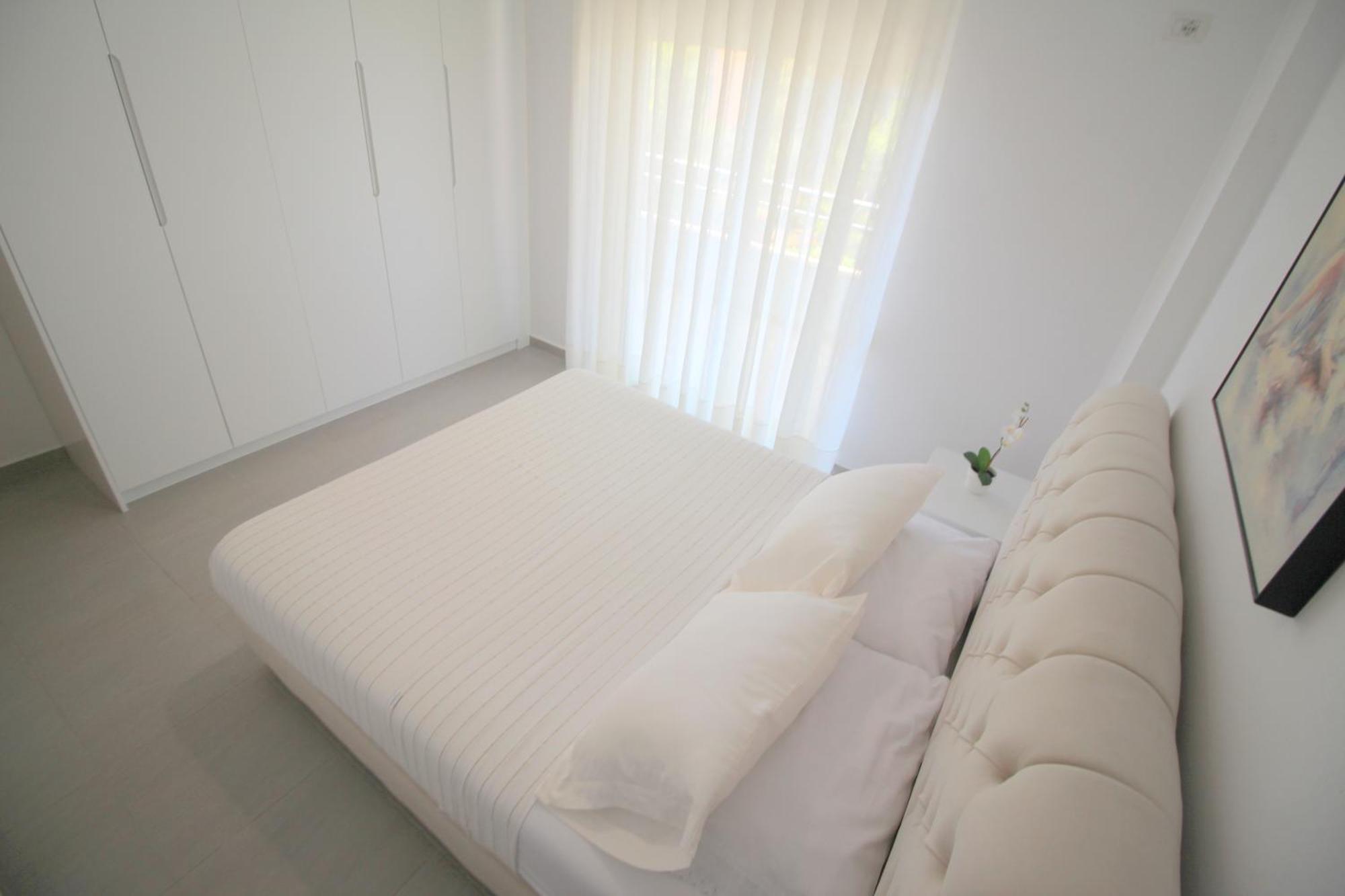 Blue Residence Saranda Extérieur photo